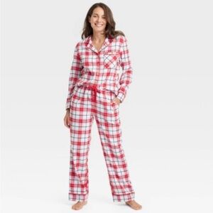 Women's Plaid Flannel Holiday Matching Pajama Set